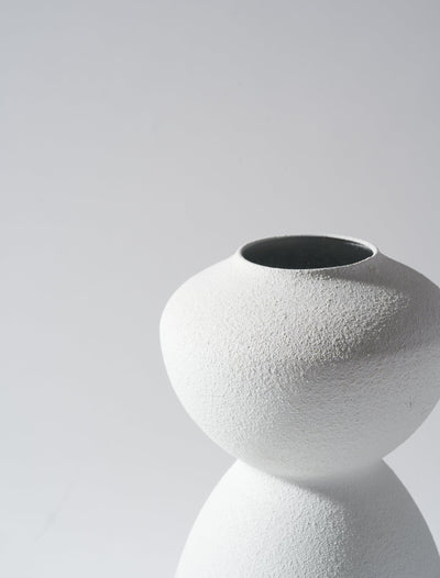 Laila Vase - Textured White