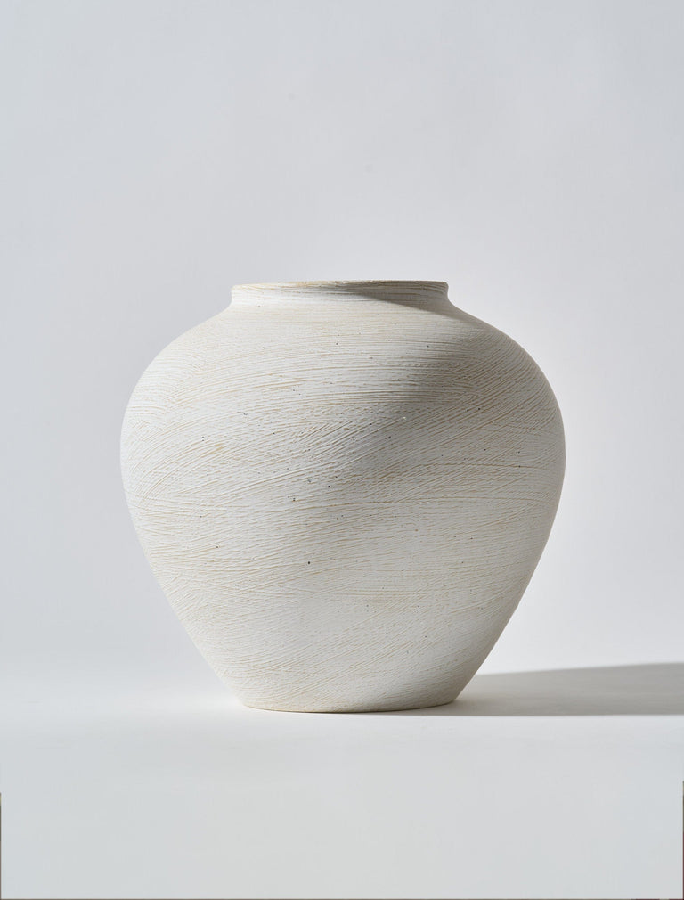 Arina Vase - Brushed white